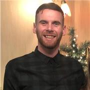 Doy clases de inglés a individuales de todas las edades y cualquier nivel. Irlandés nativo, blingual con bachilerato en estudios hispánicos
